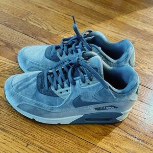 Nike Air Max 90 Gray Sneakers